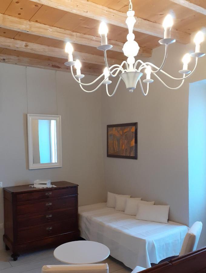 Vicolo Del Nido B&B Paderno Franciacorta Exteriör bild