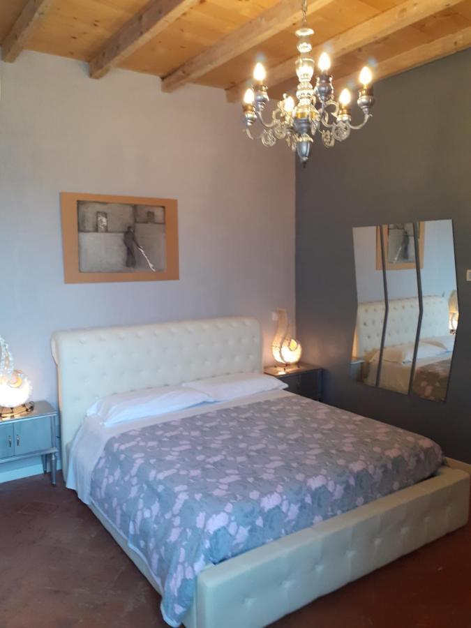 Vicolo Del Nido B&B Paderno Franciacorta Exteriör bild