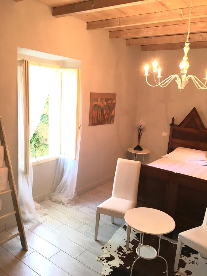 Vicolo Del Nido B&B Paderno Franciacorta Exteriör bild